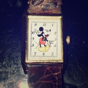 Vintage Mickey Mouse Seiko Ladies Watch